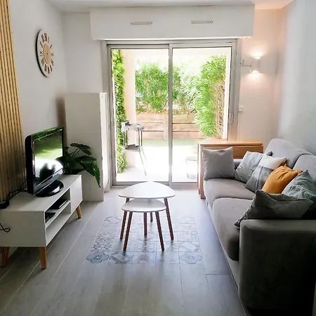 Apartment Avec Jardin, Piscine, Plage, Tennis *