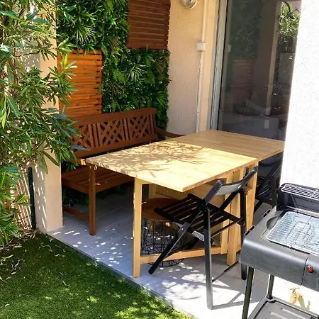 Apartmán Avec Jardin, Piscine, Plage, Tennis *