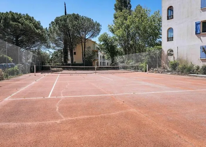 Avec Jardin, Piscine, Plage, Tennis شقة Fréjus