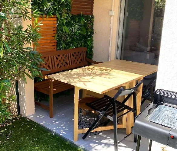 شقة Avec Jardin, Piscine, Plage, Tennis *